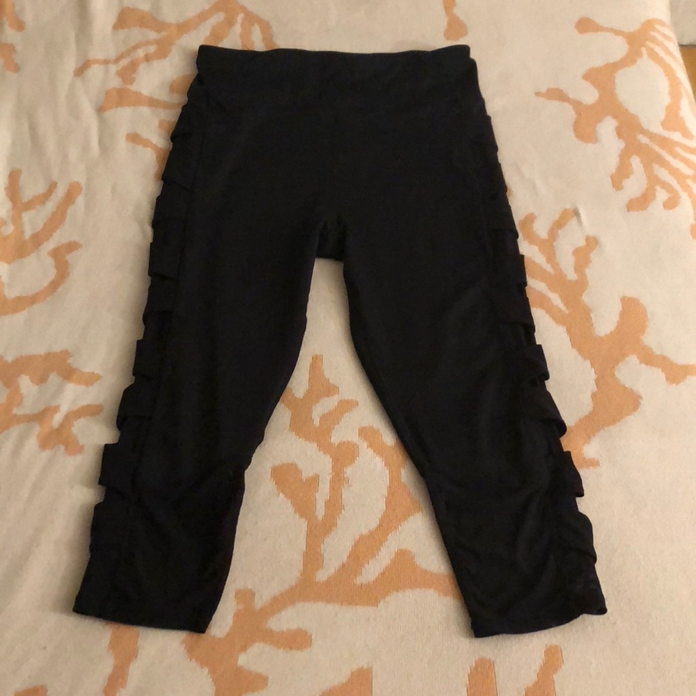 Black work out leggings